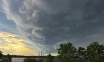 Widespread Power Outages in Quebec After Severe Thunderstorms, Tornado