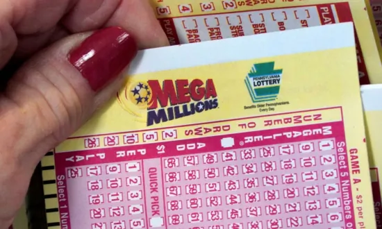 Mega Millions Jackpot Grows to $820 Million With a Possible Cash Payout of $422 Million