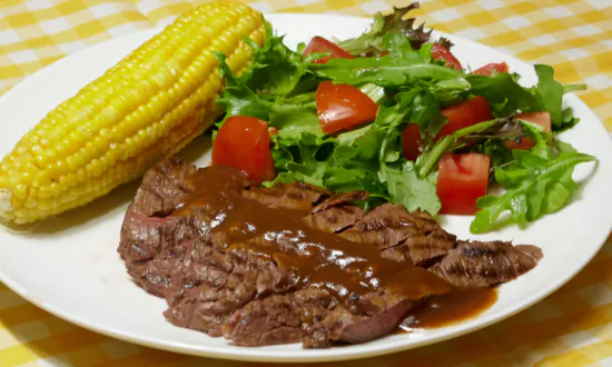 Beat the Heat by Cooking Barbecue Steak, Corn on the Cob Indoors