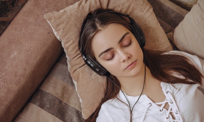 The Surprising Benefits of Sound Therapy for Cancer Patients