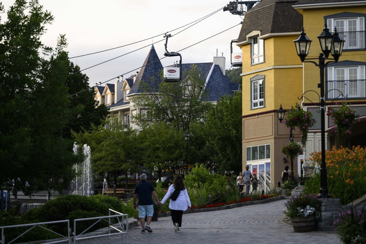 Quebec Gondola Crash Probe Continues; Victim Identified as Canadian Soldier