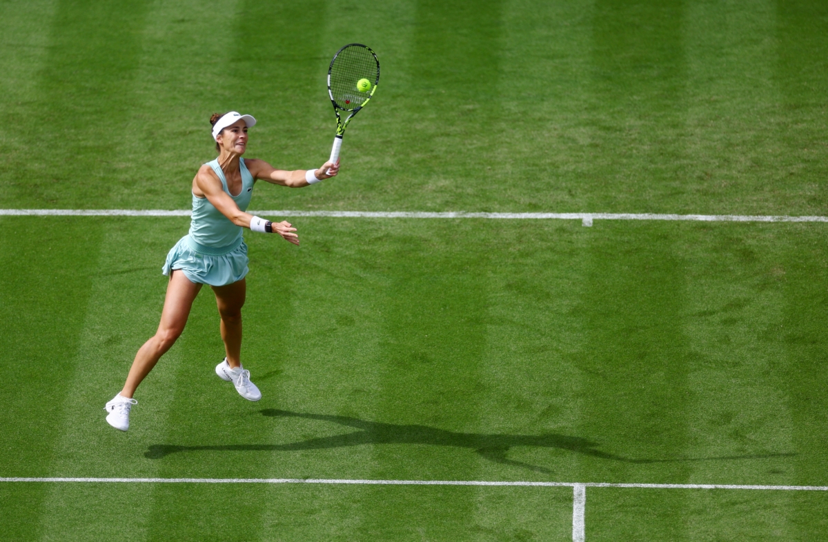 WTA Roundup: Top Seed Bernarda Pera Stunned in Budapest