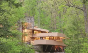 Fallingwater: Milestone Design in Remote Pennsylvania