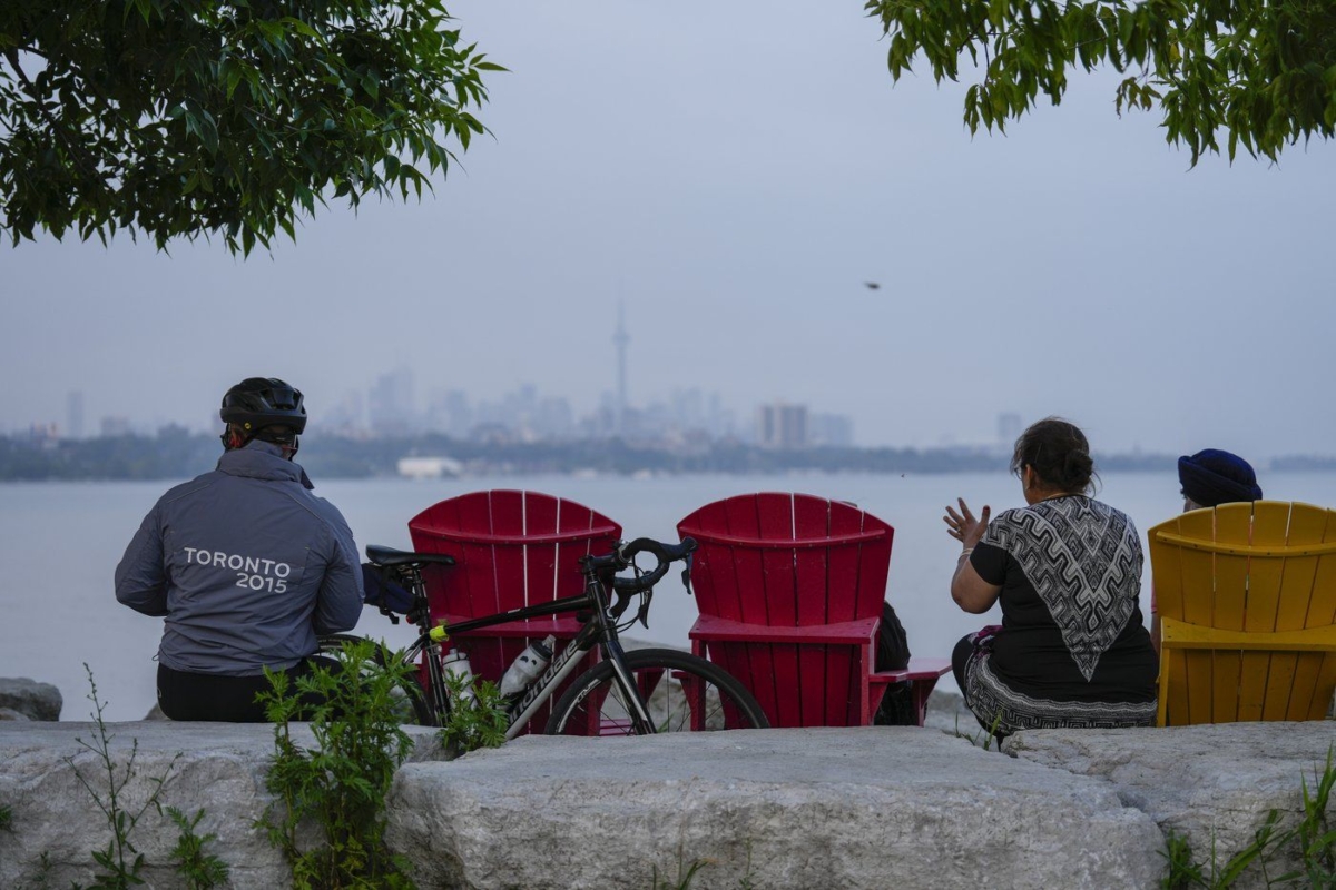 NextImg:Toronto Council Approves Pilot Project to Allow Alcohol Consumption in 27 Parks