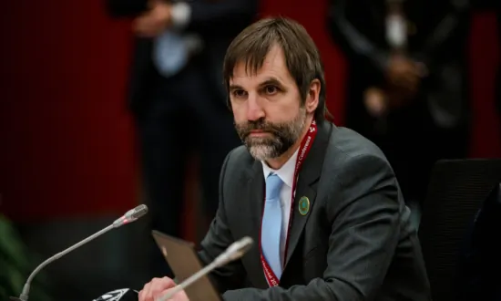 Feds Release Framework to Phase Out Fossil Fuel Subsidies