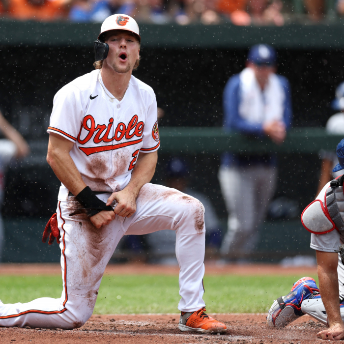 Orioles clip Dodgers in finale, 8-5