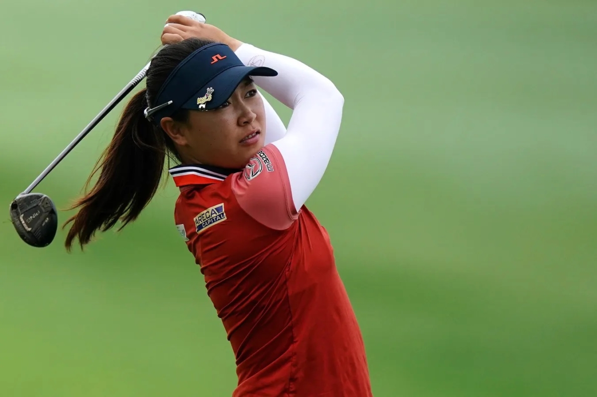 NextImg:Duo of Matilda Castren, Kelly Tan Takes Lead at Dow Great Lakes