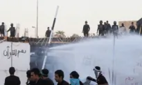 Protesters Storm Swedish Embassy in Baghdad After Man Threatens to Burn Quran in Stockholm