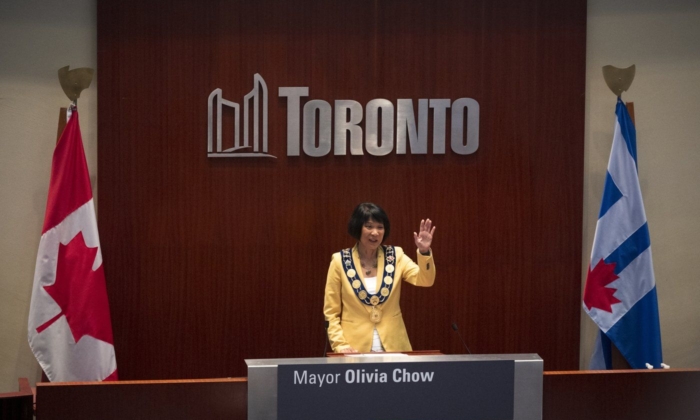 Democracy Groups Concerned About Toronto Mayor Chow's Meetings With Beijing-Aligned Groups