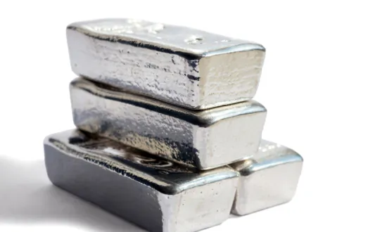 Silver Hits 12-Year High, Outpacing Gold | Business Matters (Sept. 27)
