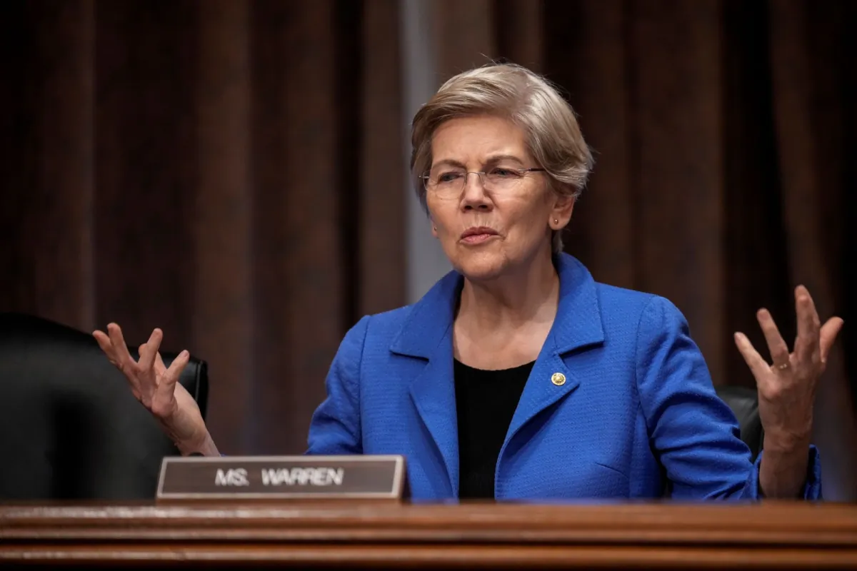 Sen. Elizabeth Warren (D-Mass.) at a Senate Banking Committee hearing on oversight of credit reporting agencies, in Washington on April 27, 2023. (Drew Angerer/Getty Images)
