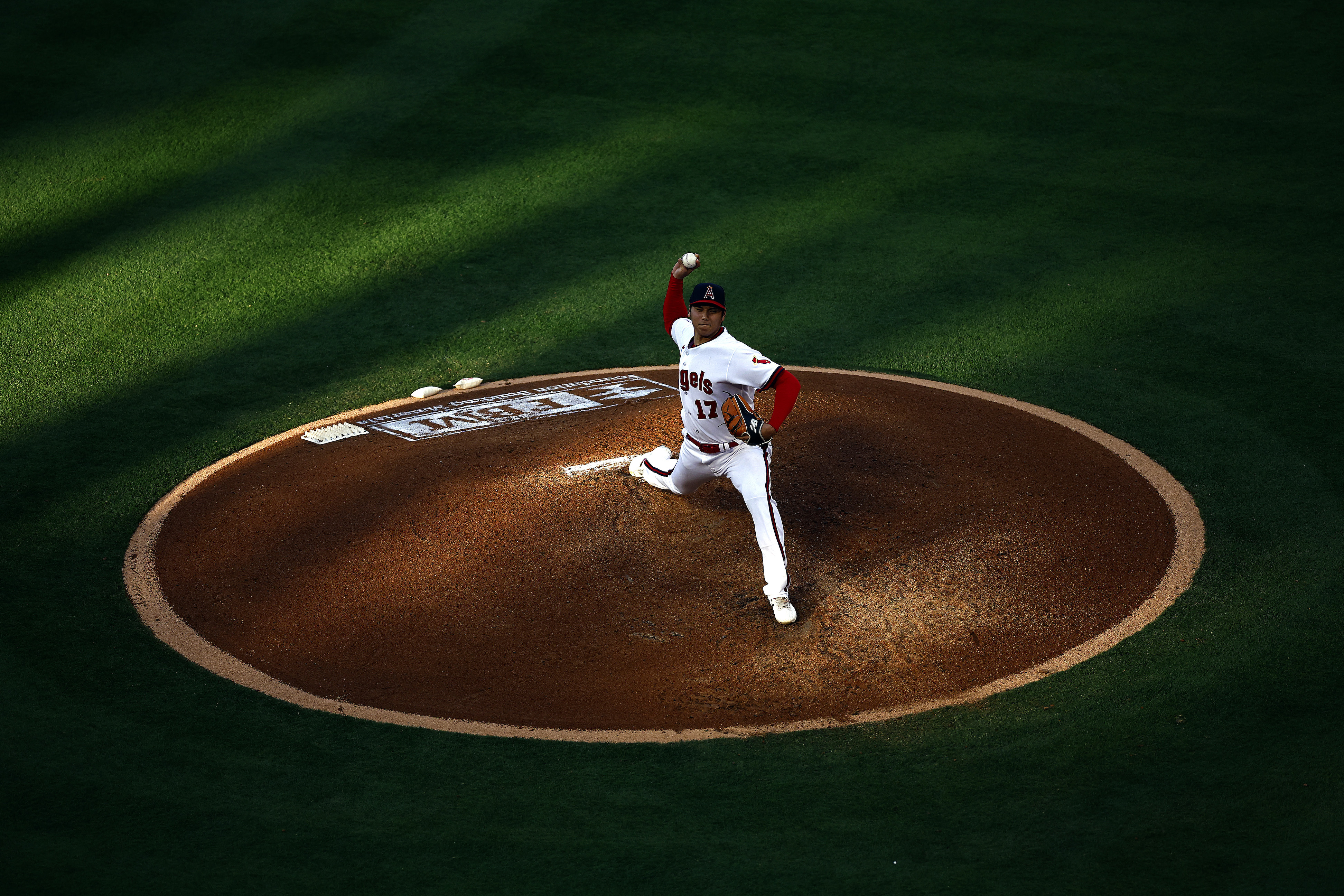 Angels unlikely to trade Shohei Ohtani if they stay in contention