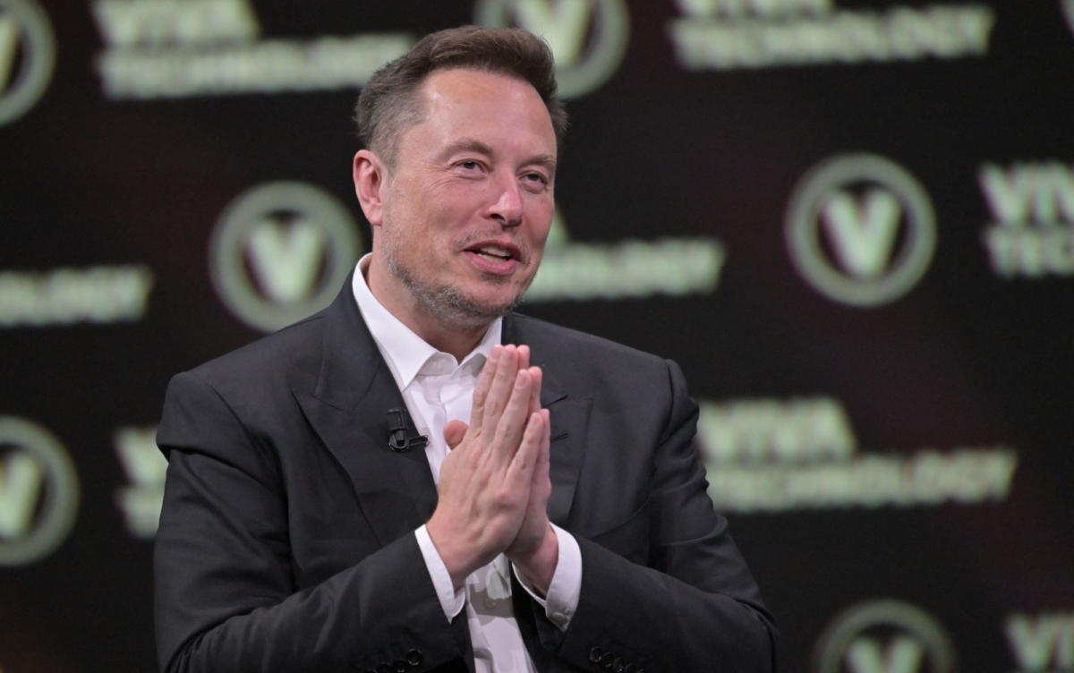 NextImg:US Appeals Court to Reconsider Decision on Elon Musk Tweet About Unions