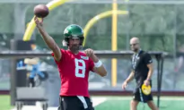 Jets Fans Flock to Training Camp to Get Their First Look at Aaron Rodgers