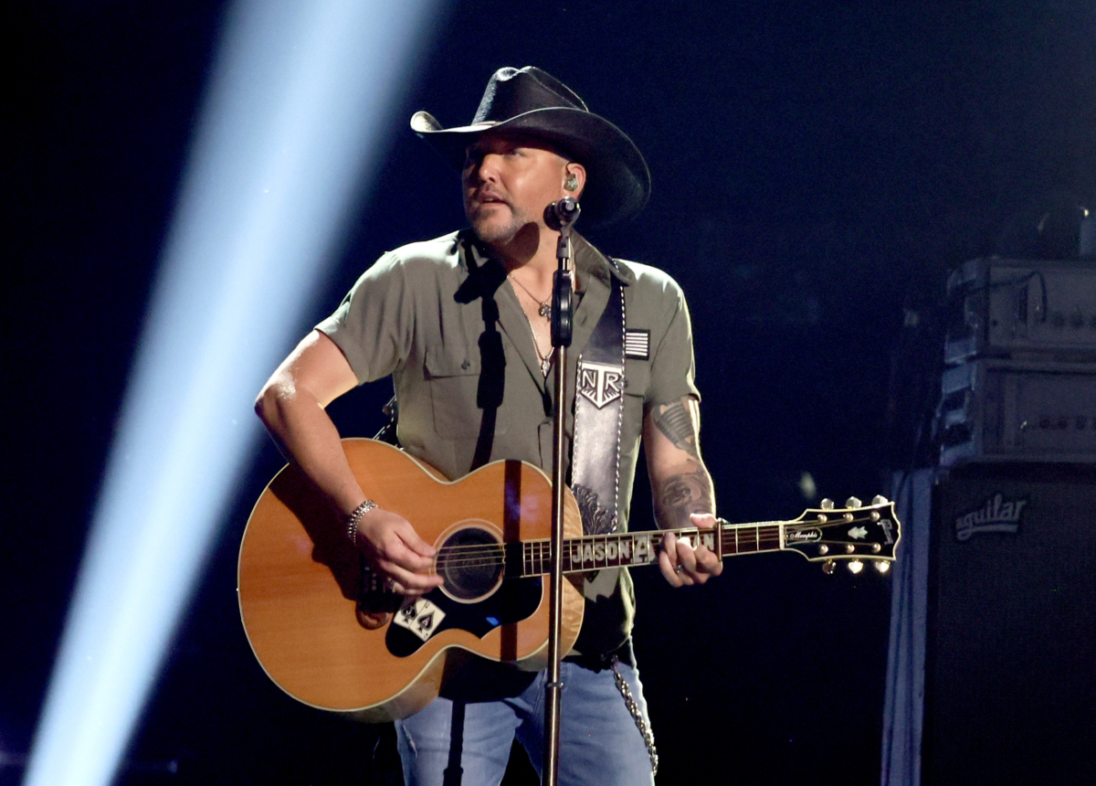 Jason Aldean Praises American Values at Concert After Facing Backlash to Newest Hit