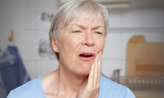 Oral Health–Herbal Remedies and 8 Foods to Alleviate Discomforts of the Mouth