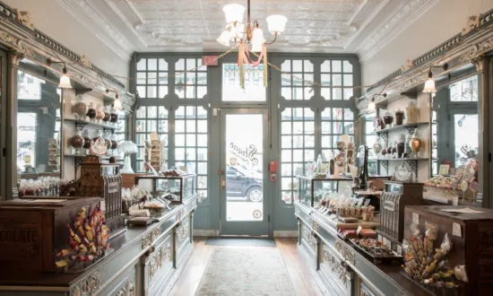 America’s Oldest Operating Candy Shop Sells Sugar Highs Steeped in History