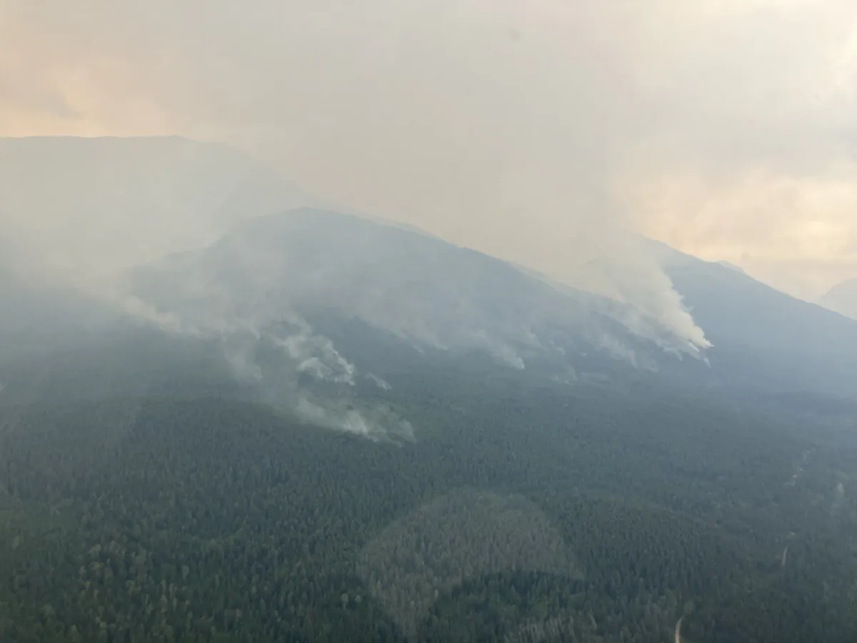 The Horsethief Creek wildfire is seen burning west of Invermere, B.C., in an undated handout photo. (The Canadian Press/HO-BC Wildfire Service)
