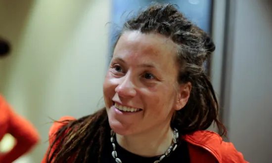 Norwegian Woman, Nepali Sherpa Become World’s Fastest to Climb All 14 Tallest Peaks