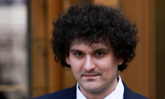 FTX’s Bankman-Fried Appeals Jailing as Trial Nears