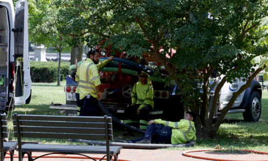 Largest Electric Grid System in US Issues Alert as Heatwave Expands