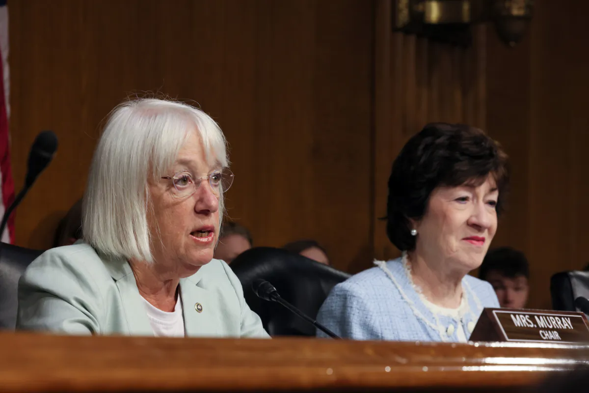 Committee chair Sen. Patty Murray (D-Wa.) (L) and Sen. Susan Collins (R-Maine) greet witnesses and delegates from the 2023 JDRF Children's Congress prior to the Senate Appropriations Committee hearing in Washington on July 11, 2023 (Jemal Countess/Getty Images for JDRF)
