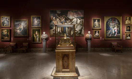 Visiting Naples by Way of the Louvre