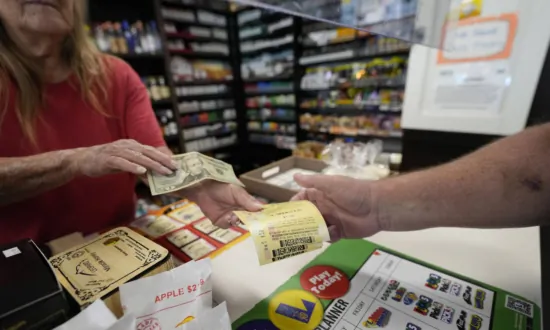 Mega Millions Jackpot Climbs to $1.05 Billion After Another Drawing Without a Big Winner
