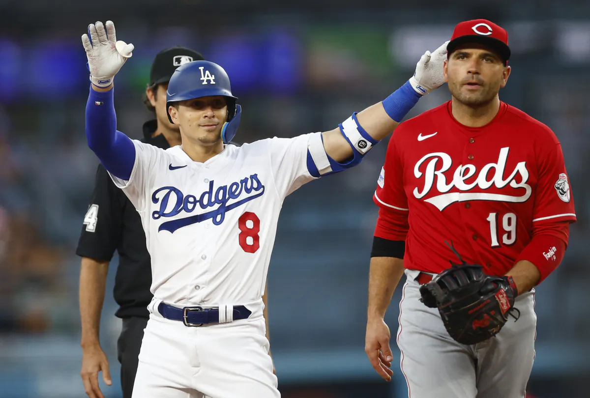 Enrique Hernandez (8) of the Los Angeles Dodgers at Dodger Stadium in Los Angeles on July 28, 2023. (Ronald Martinez/Getty Images)