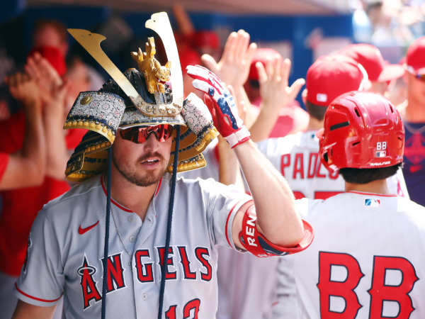 Renfroe hits 2-run HR in 10th as Angels beat Blue Jays 3-2 to avoid sweep