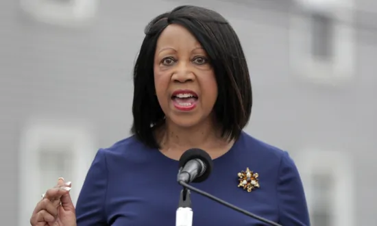 New Jersey Lt. Gov. Sheila Oliver Dies at 71