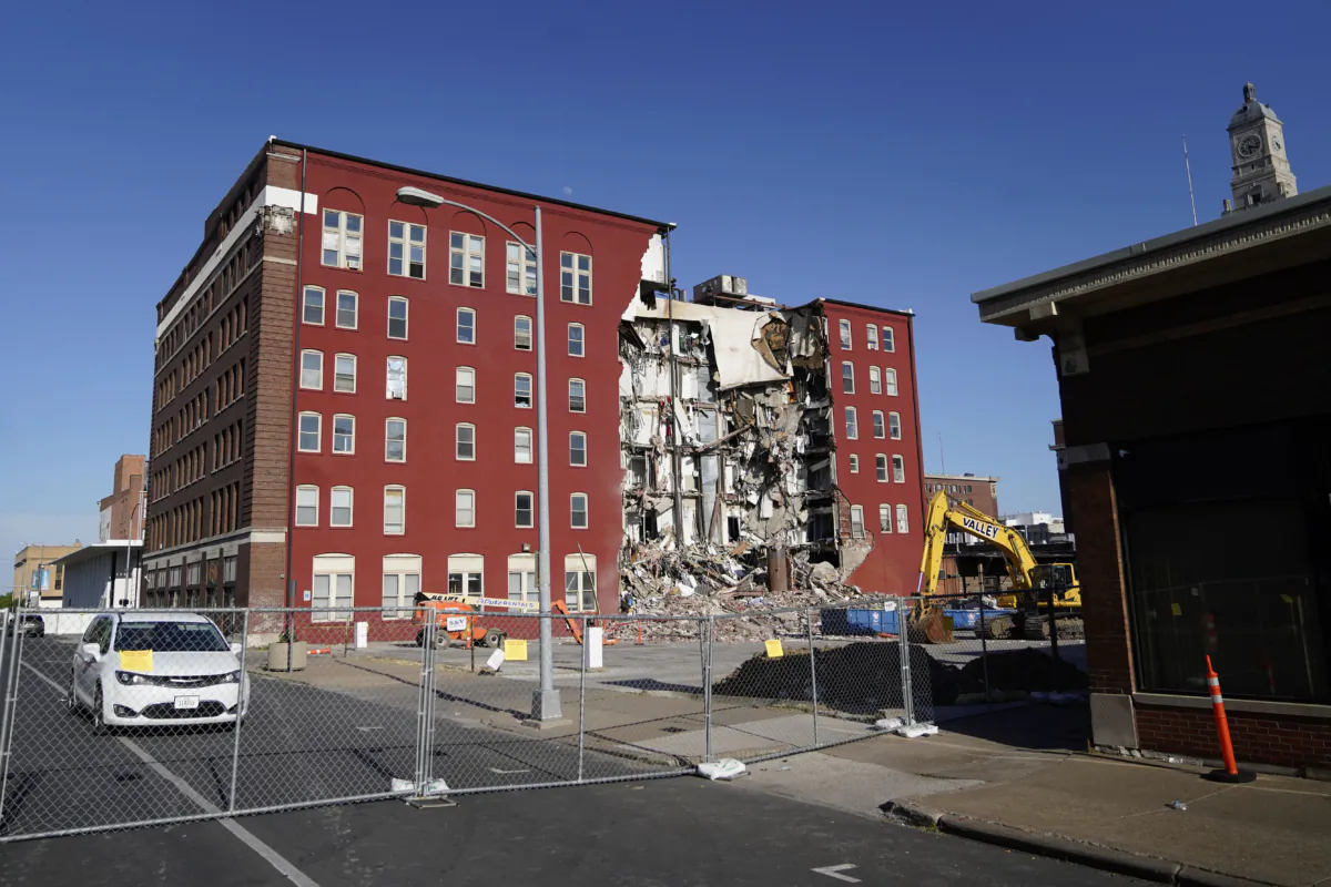 An apartment building that partially collapsed two days earlier is seen in Davenport, Iowa, on May 30, 2023. (Erin Hooley/AP Photo)