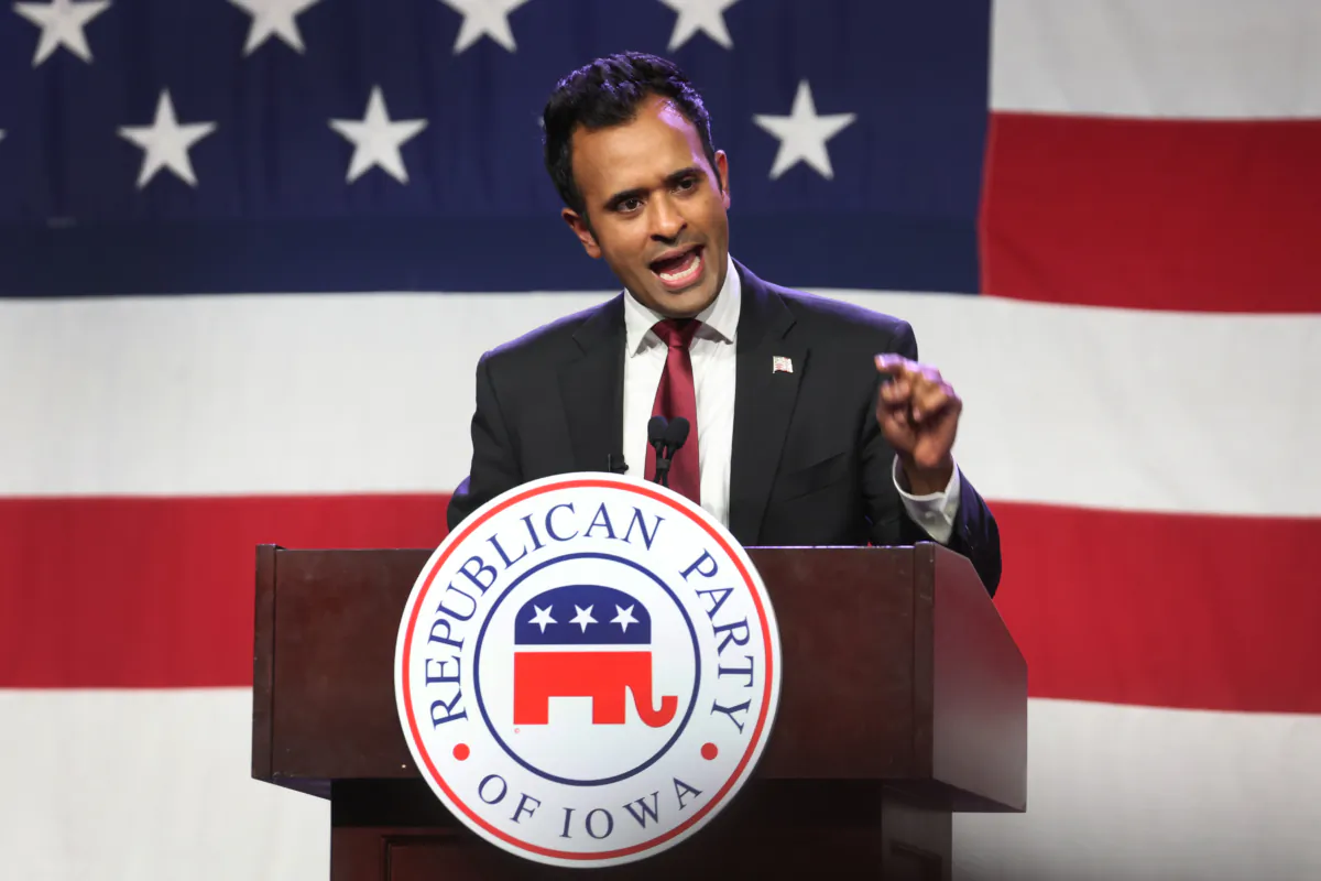 Republican presidential candidate businessman Vivek Ramaswamy speaks to guests at the Republican Party of Iowa 2023 Lincoln Dinner in Des Moines, Iowa, on July 28, 2023. (Scott Olson/Getty Images)
