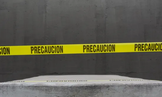 Police Find Bodies of 4 Men, Including Policeman, Shot to Death Near Resort Outside Cancun