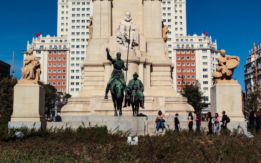 Madrid Spain May 2023 Monument To Miguel De Cervantes In