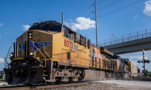 NextImg:Crash Involving Freight Train and Car Kills 3 People in Oregon