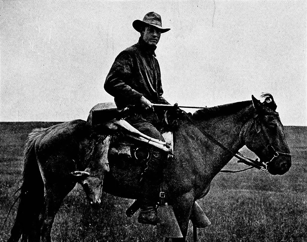 Roy Chapman Andrews on his horse Kublai Khan in Mongolia about 1920. (Public Domain)
