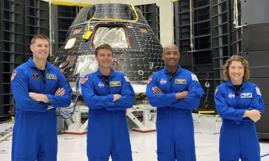 Moon Mission With Canada’s Jeremy Hansen Remains on Schedule for November 2024: NASA