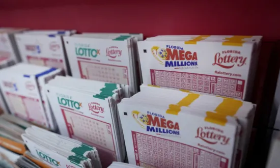 Winner of Last Month’s $1.6 Billion Mega Millions Jackpot Claims Prize in Florida