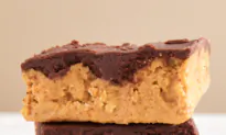 No Bake Peanut Butter Bars Taste Just Like Reese’s