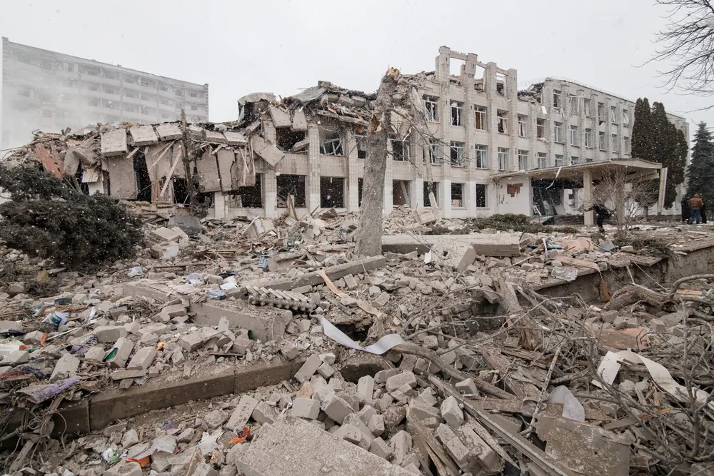 Bombing of a hospital sets off the action in Brad Thor's thriller "Dead Fall." (Sviatoslav_Shevchenko/Shutterstock)
