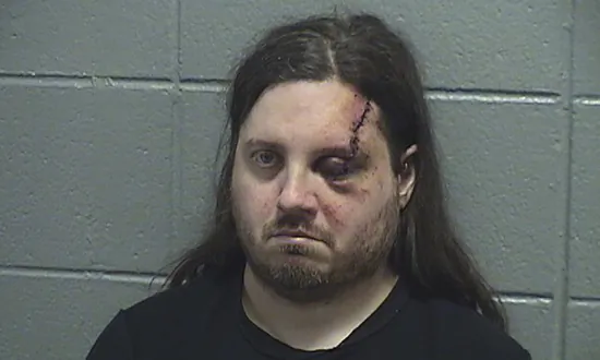 Chicago Man Accused of Killing Girl Headed Straight for Her in Apartment Building, Prosecutors Say
