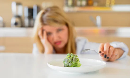 The 2 Key Reasons Calorie-Restrictive Diets Fail