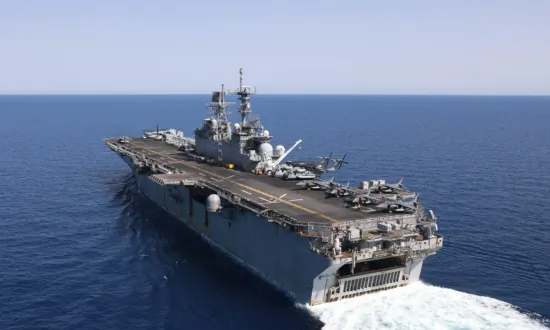 Shippers Warned to Stay Away From Iranian Waters Over Seizure Threat as US-Iran Tensions High