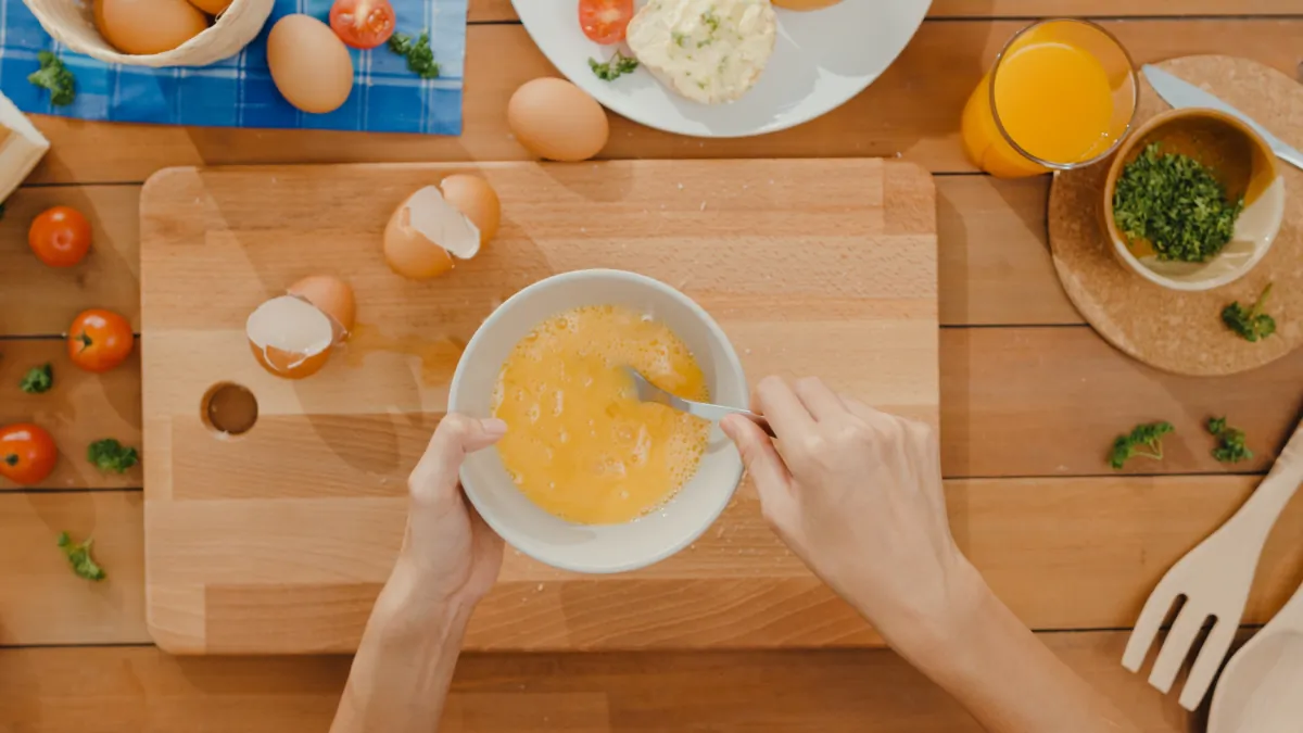 Frittatas make for light and easy meals, and can be made with whatever you have on hand. (Tirachard Kumtanom/Shutterstock)