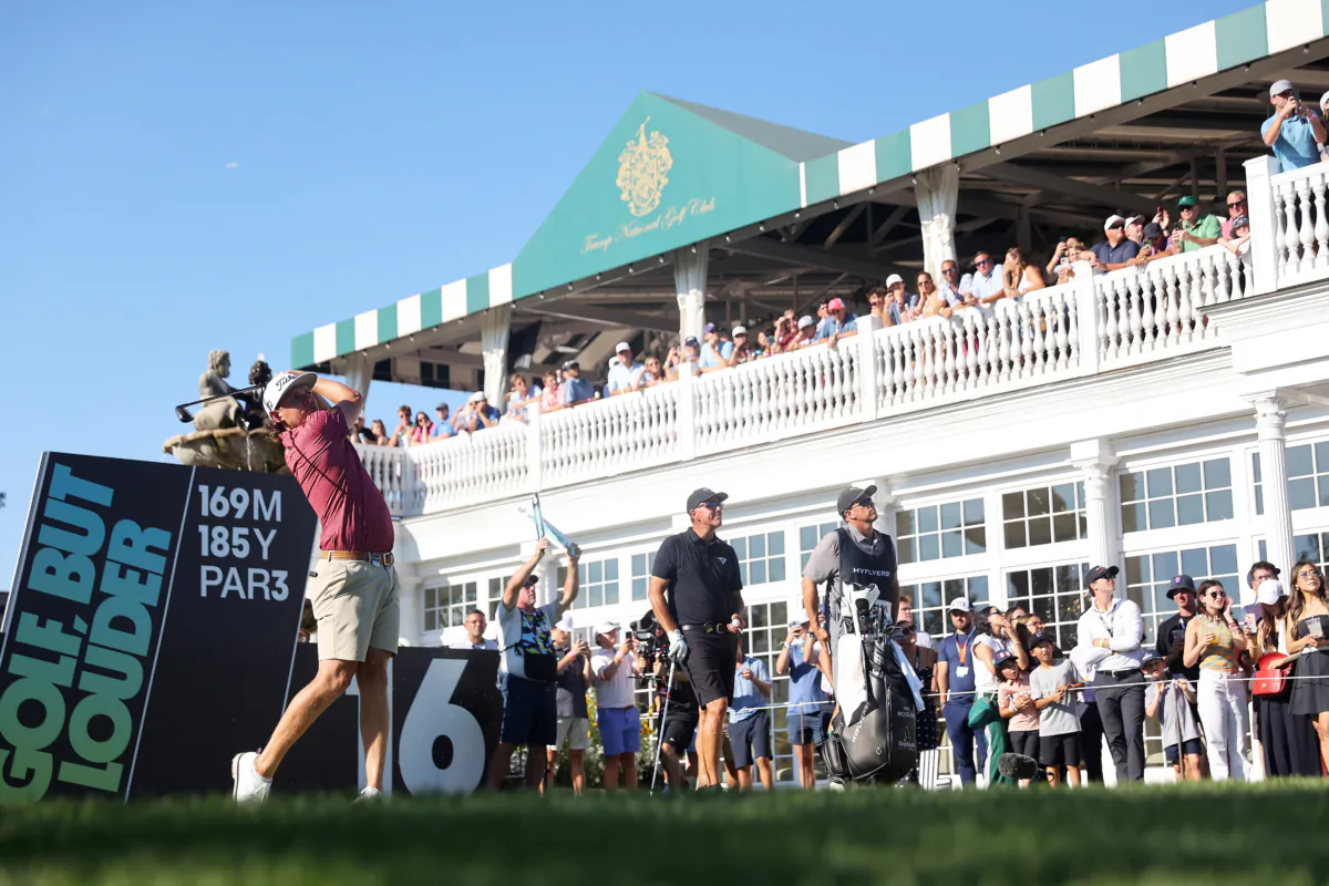 Captain Cameron Smith of Ripper GC hits his shot from the 16th tee during day three of the LIV Golf Invitational - Bedminster at Trump National Golf Club in Bedminster, N.J., on August 13, 2023. (Mike Stobe/Getty Images)