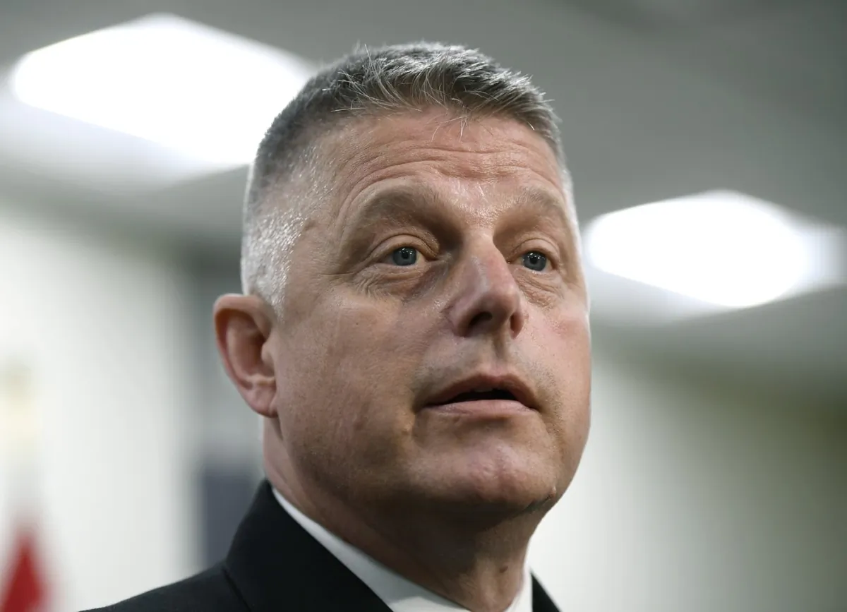 Vice-Admiral Haydn Edmundson speaks to reporters after a change of command ceremony in Ottawa, on Aug. 22, 2019. (Canadian Press/Justin Tang)