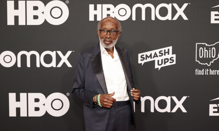 ‘Godfather of Black Entertainment’ Clarence Avant Dies at 92 | The