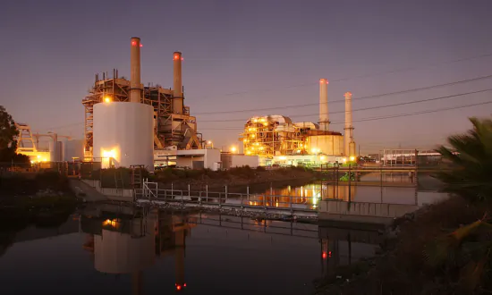 Lifetime Cost of New US Gas-Fired Power Hits 15-Year High, Solar Costs Jump 18 Percent: Lazard