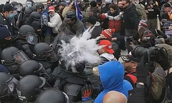EXCLUSIVE: Jan. 6 Police Radio Tapes Reveal Orders to Use Force on Early Crowd